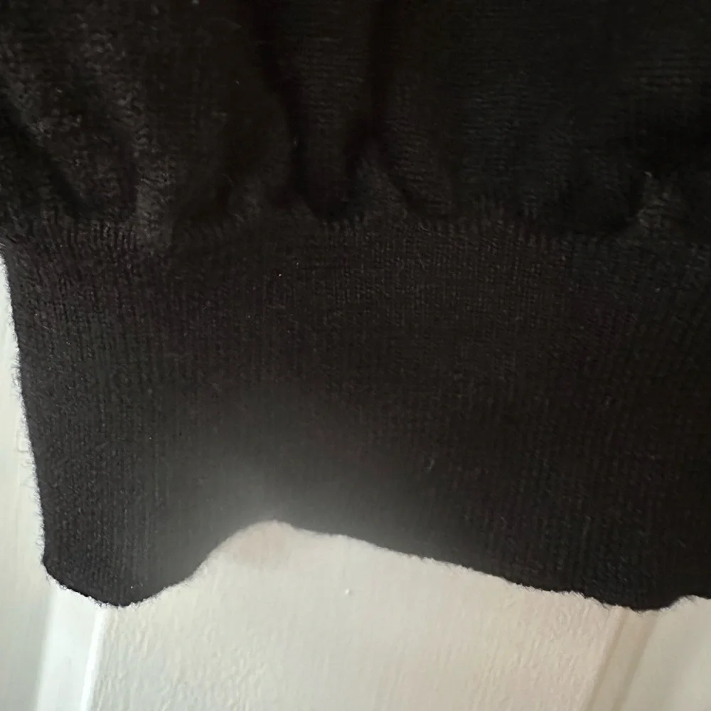 Toscano Firenze 100% Merino Wool Sweater Men's Size XL Black V Neck Long Sleeve.